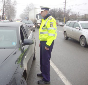 Reacţia unui individ prins la volan fără permis, de două ori în aceeaşi zi: „Nu am condus eu!”
